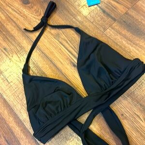 Black Victoria’s Secret bikini top